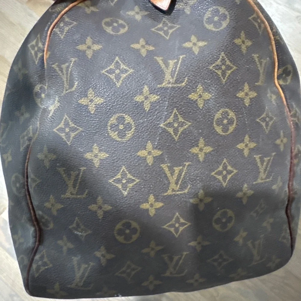 Authentic Vintage Louis Vuitton Keepall 55  Bag - Picture 8 of 11
